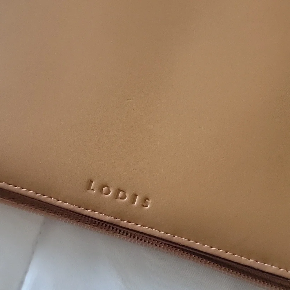 Lodis soft tan